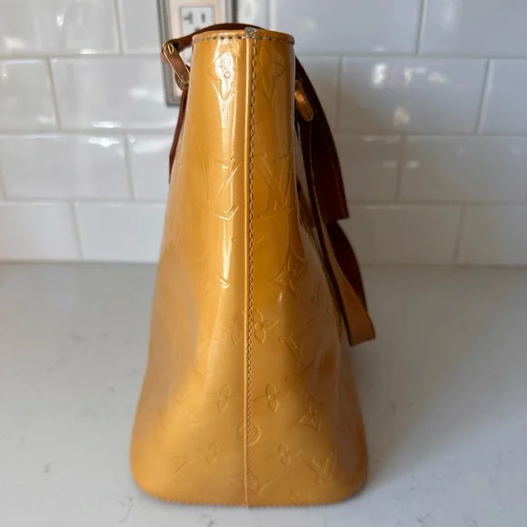 Authentic LV vernis bag! Th0919 - Picture 3 of 10